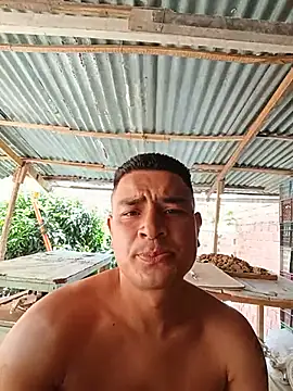 hoteder XXX чат на живо
