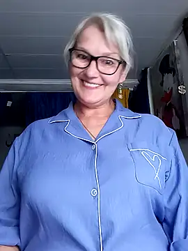 irinamaux Chat XXX in diretta