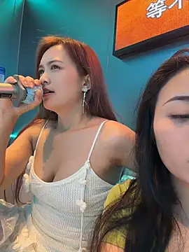 jingya521 Adlı Modelin Canlı XXX Sohbeti