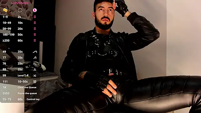 Czat XXX na żywo – MarkWalker__