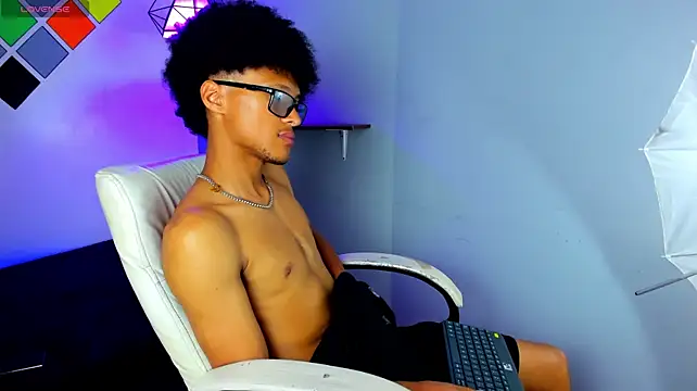 kendrick_b Live XXX Chat