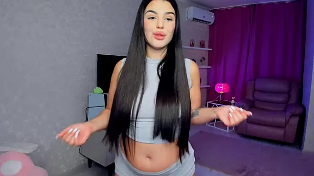 AlluringAriel Chat XXX in diretta