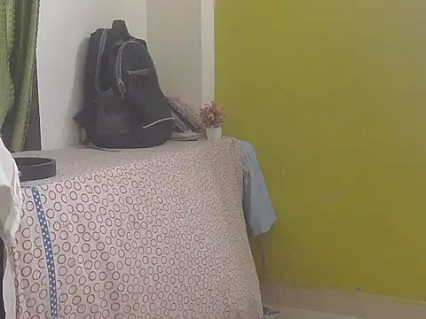Онлайн чат XXX Stubborndesiboy