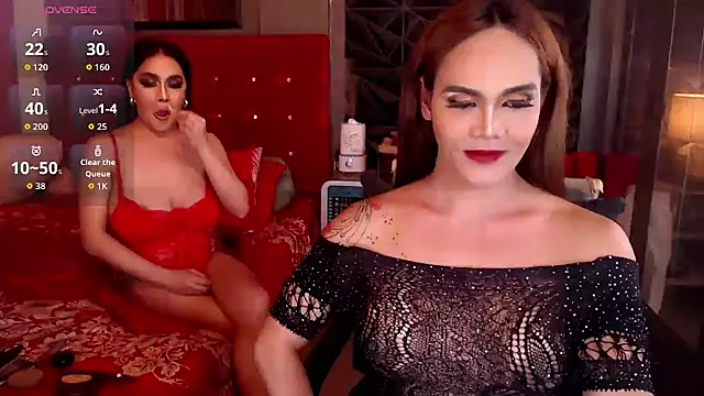 Chat +18 de BombshellMARIA ao vivo