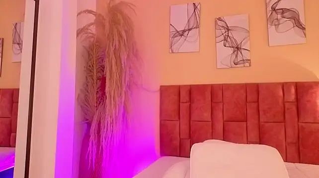emmy_danielss 라이브 XXX 채팅