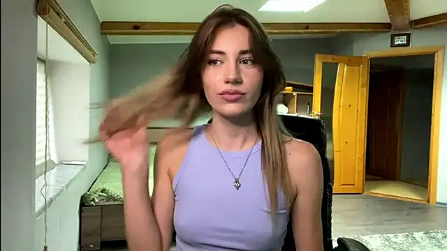 simmisweet Adlı Modelin Canlı XXX Sohbeti