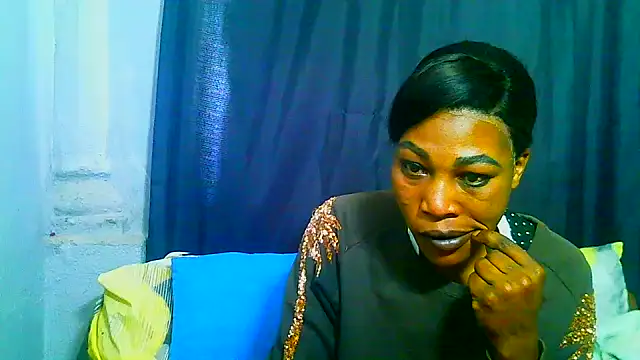 Chat +18 de freaky_naughty ao vivo