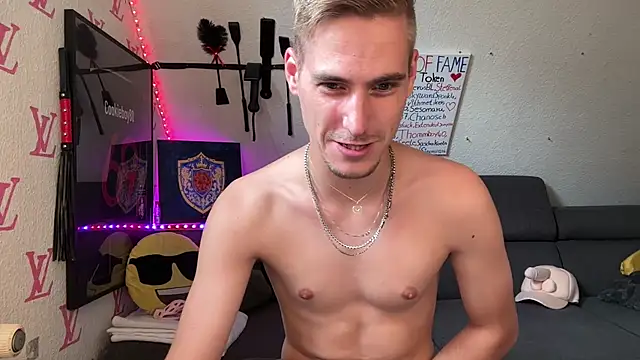 Cookieboy88 Live XXX-chat