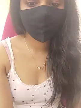 darlingangelina07 即時 XXX 聊天