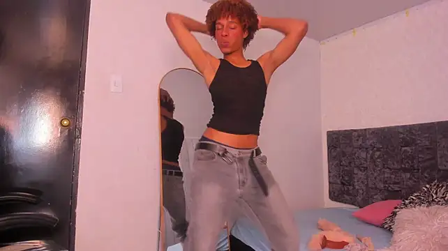 luccas_lowee's Live XXX Chat