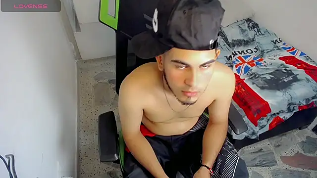 Онлайн чат XXX JD_Riley