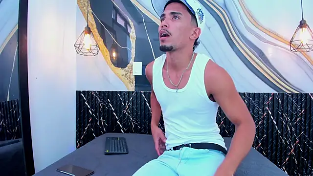 Chat XXX ao vivo de DrakeFoxx