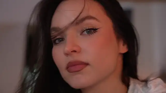 צ'אט XXX בשידור חי של ibiddi