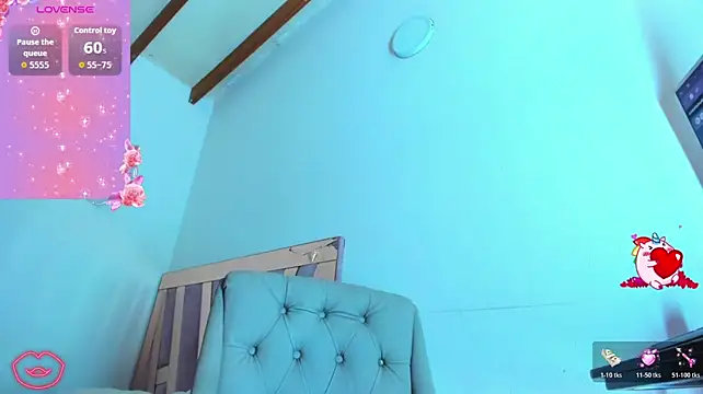 SkyeGabbyRose Show in webcam