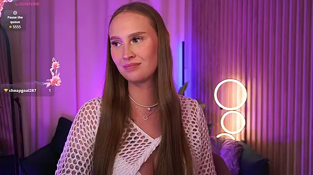 ViMilka Adlı Modelin Canlı XXX Sohbeti