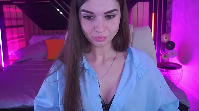 KylieJoyys – Naživo XXX chat