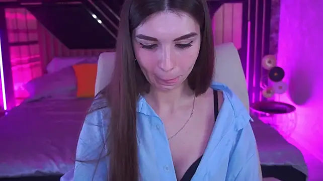 KylieJoyys Chat XXX in diretta