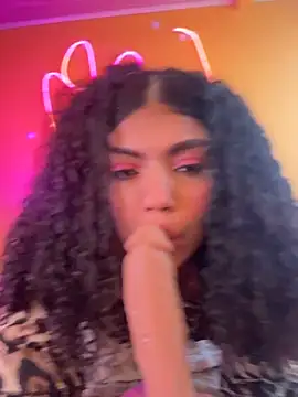 Онлайн чат XXX Morenayaa