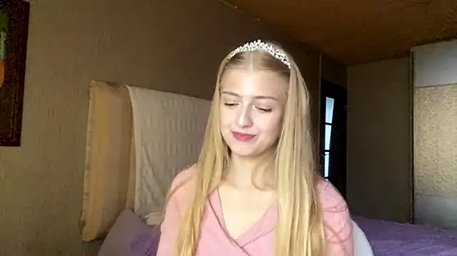 JenelleWhitehead élő XXX-chatje