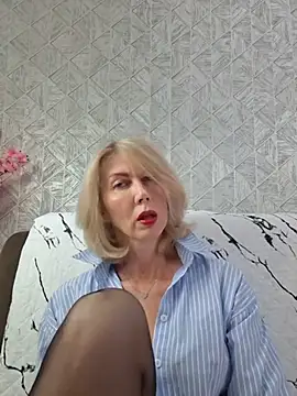 XXX chat uživo modela stellahere8