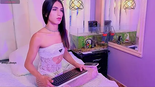 XXX chat uživo modela thalia_duque