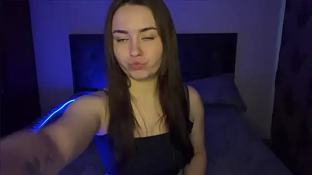 XXX chat uživo modela SelenaBrook