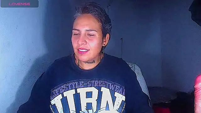 Živý XXX chat Yessi_rousse