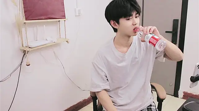 แชท XXX สดของ Uu_g