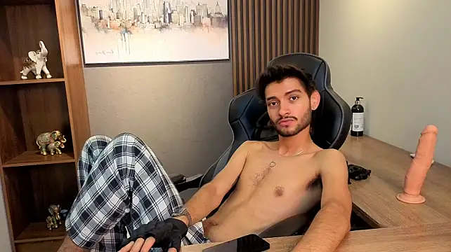 Nicolas_Rider live XXX chat