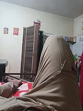 Masterdaddy98 Show Webcam