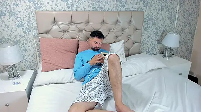 AndrewCrooss – Live XXX-chat