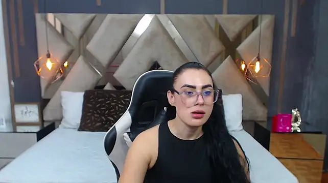 MartinaaFit Live XXX-chat