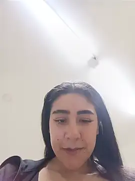 CAROLINE__07 Chat XXX in diretta
