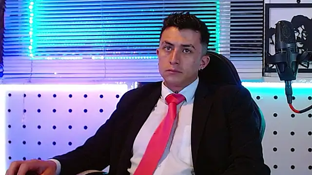Godofcumxxx Chat XXX in diretta