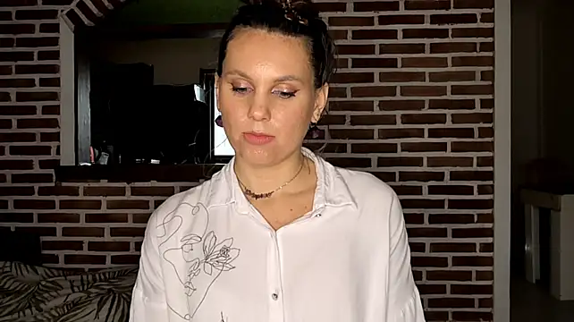 JacklynSwisshelm Live XXX-chat