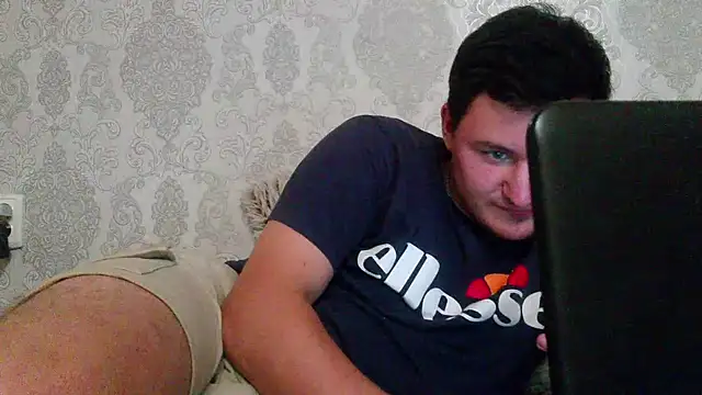 Show modela miki_lav1 na web-kameri