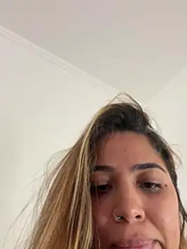 princess___hot Adlı Modelin Canlı XXX Sohbeti