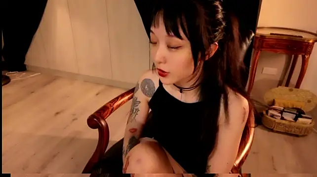 Etherealcat33 在線直播表演
