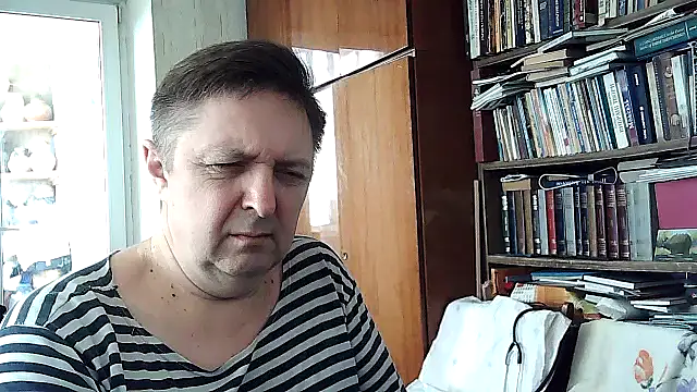 Pokaz2020's Live XXX Chat