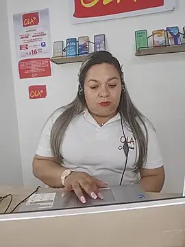 Charlott-1 Chat XXX in diretta
