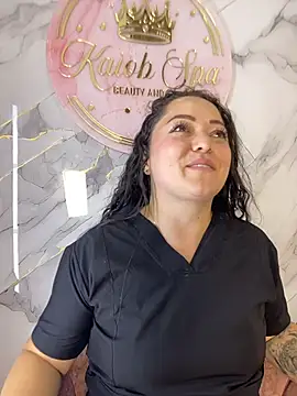 Chatroom XXX en direct de Nails_Lucia
