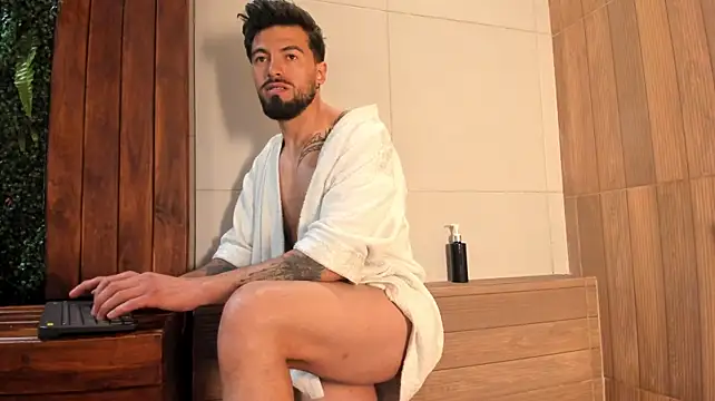 Liam_ashford live XXX chat