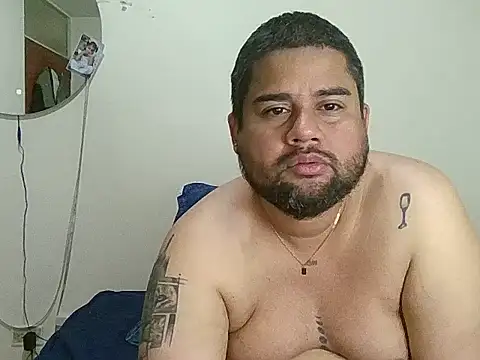 GABRIELGARCIA1313のライブXXXチャット