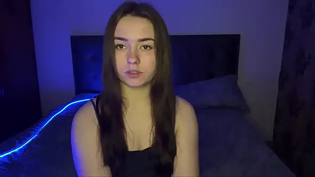 SelenaBrook Chat XXX in diretta