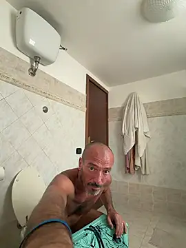 Chat +18 de DEVILMAN66RM ao vivo