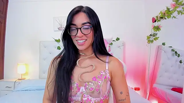 missdanger_ Adlı Modelin Canlı XXX Sohbeti