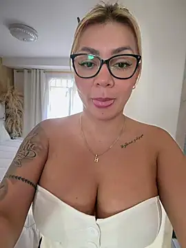 Czat XXX na żywo – DIANITA_1988