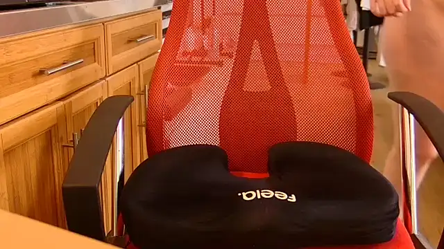 Lisa_Sack Chat XXX in diretta