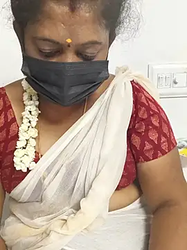 tamilrose143: διαδικτυακό σόου στην κάμερα
