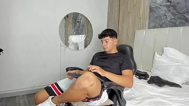 dark_ay Chat XXX in diretta